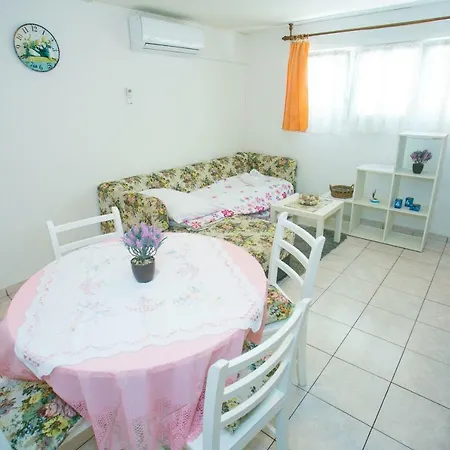 Apartment Apartman Dijana Split