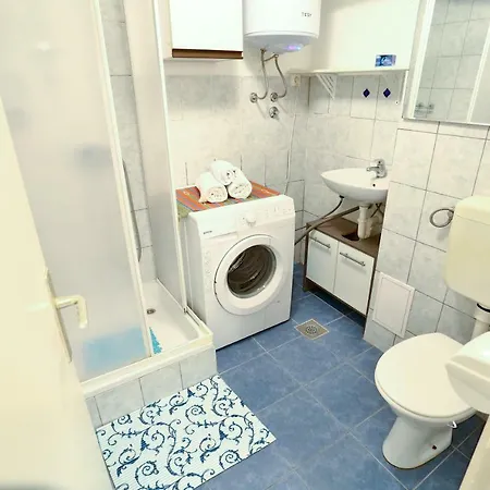 Apartment Apartman Dijana *