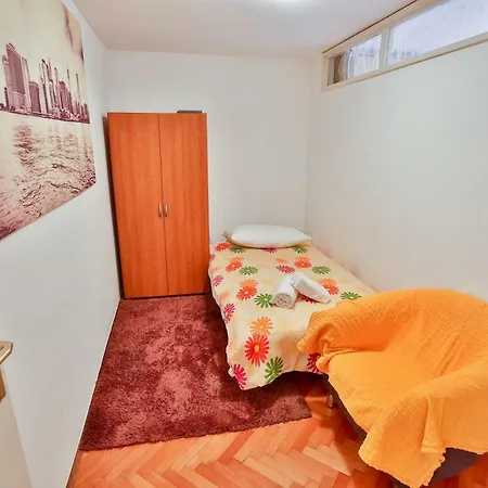 Apartment Apartman Dijana