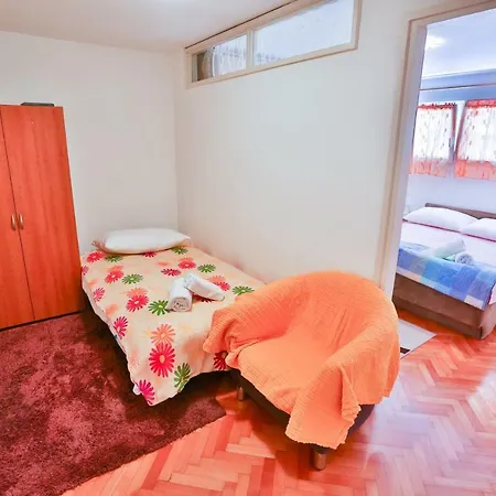 Apartment Apartman Dijana Split